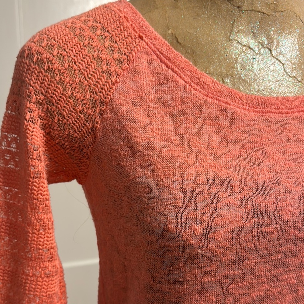 Arizona Jean Company Coral Knit Top - Picture 2 of 3